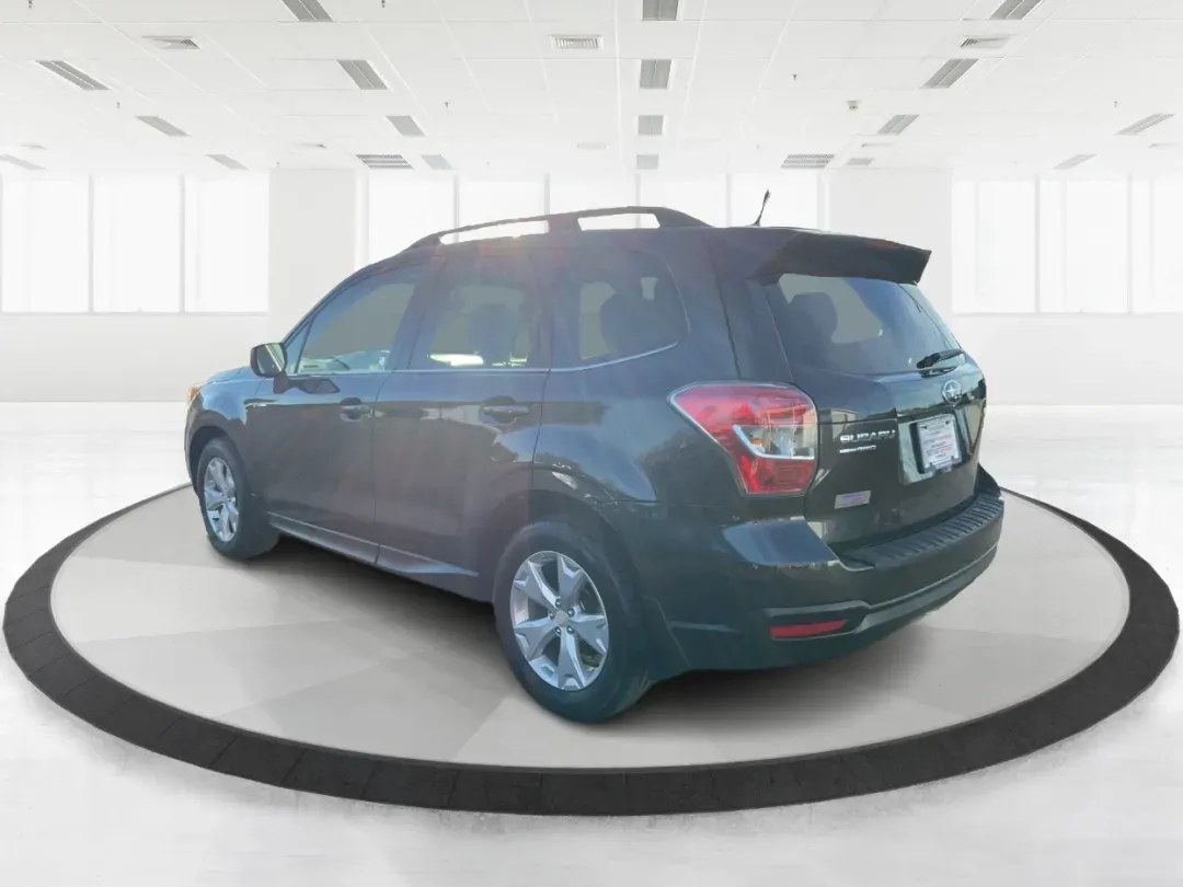 2015 Subaru Forester 2.5i Limited (JF2SJAHC5FH) with an 2.5L H-4 DOHC engine, located at 1230 East Main St, Xenia, OH, 45385, (937) 908-9800, 39.688026, -83.910172 - Looking for a reliable vehicle that can seamlessly transition from daily commutes to weekend adventures? Look no further than the 2015 Subaru Forester 2.5i Limited, available now at Advantage Car and Credit in Xenia, OH. This versatile SUV is perfect for growing families, outdoor enthusiasts, and an - Photo#3