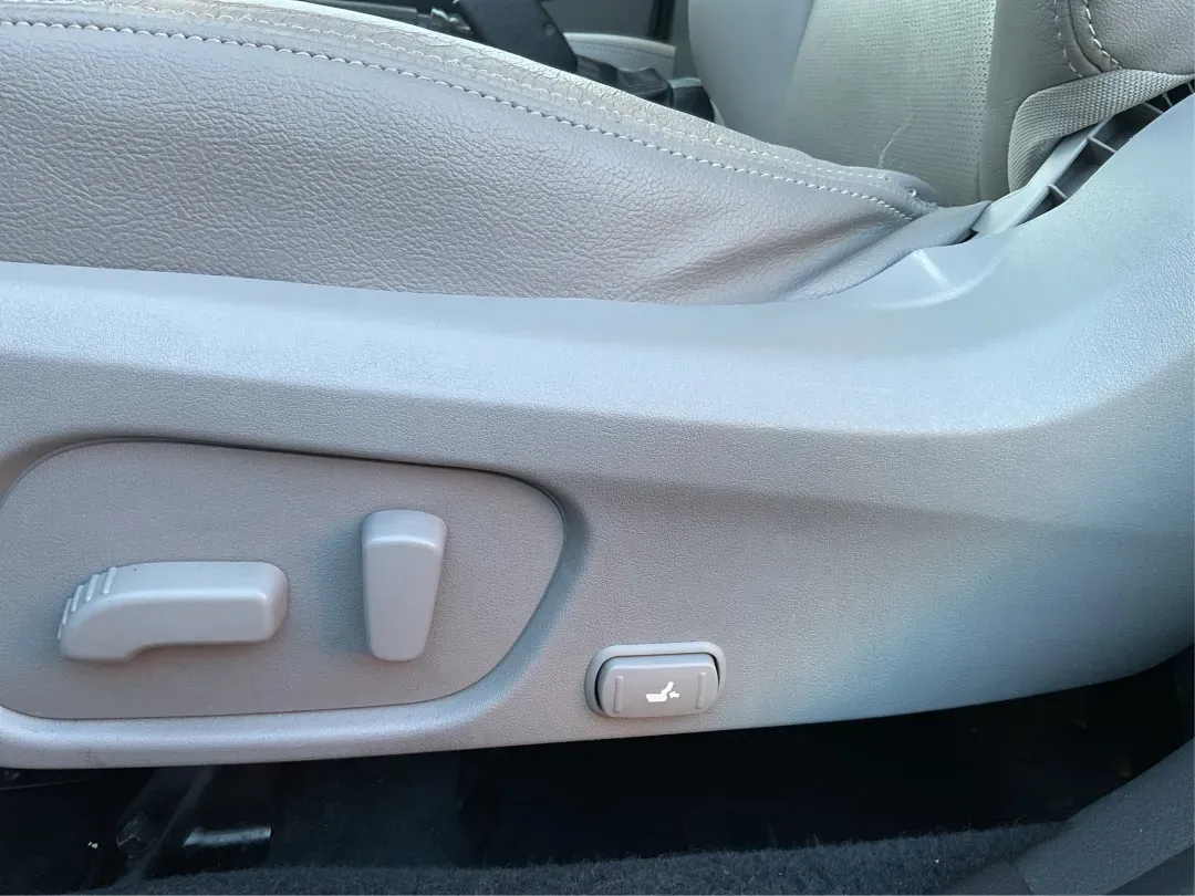 2015 Subaru Forester 2.5i Limited (JF2SJAHC5FH) with an 2.5L H-4 DOHC engine, located at 1230 East Main St, Xenia, OH, 45385, (937) 908-9800, 39.688026, -83.910172 - Looking for a reliable vehicle that can seamlessly transition from daily commutes to weekend adventures? Look no further than the 2015 Subaru Forester 2.5i Limited, available now at Advantage Car and Credit in Xenia, OH. This versatile SUV is perfect for growing families, outdoor enthusiasts, and an - Photo#16