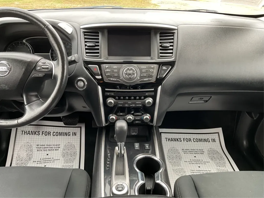 2018 Nissan Pathfinder SV (5N1DR2MM1JC) with an 3.5L V-6 gasoline direct injection engine, located at 880 E. National Road, Vandalia, OH, 45377, (937) 908-9800, 39.891918, -84.183594 - Are you ready to elevate your family adventures or weekend getaways? Look no further than the 2018 Nissan Pathfinder SV, available now at Advantage Car and Credit in Vandalia, OH. Perfectly designed for growing families, this spacious SUV is not only a reliable daily driver but also an ideal compani - Photo#13