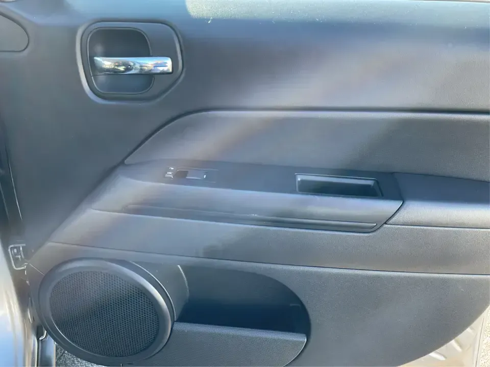 2016 Jeep Patriot Sport (1C4NJPBB6GD) with an 2.4L L4 DOHC 16V engine, Automatic transmission, located at 4508 South Dixie Dr, Moraine, OH, 45439, (937) 908-9800, 39.689976, -84.218452 - **Adventure Awaits with the 2016 Jeep Patriot Sport! Perfect for Your Next Journey!**<br /> <br /> Are you ready to tackle family road trips, weekend getaways, or daily commutes with confidence? The 2016 Jeep Patriot Sport is the versatile SUV you've been searching for! This rugged vehicle combines - Photo#18