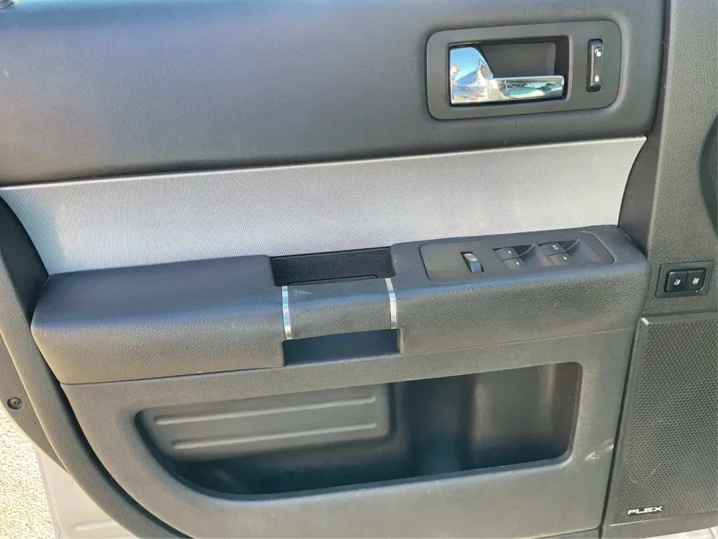 2013 Ford Flex Limited (2FMHK6DT6DB) with an EcoBoost 3.5L V-6 gasoline direct injection engine, located at 1951 S Dayton Lakeview Rd., New Carlisle, OH, 45344, (937) 908-9800, 39.890999, -84.050255 - ### Discover Your Adventure with the 2013 Ford Flex Limited at Advantage Car and Credit!<br /> <br /> Are you searching for a vehicle that perfectly balances family comfort with versatility? Look no further than the 2013 Ford Flex Limited, available now at Advantage Car and Credit in New Carlisle, O - Photo#19