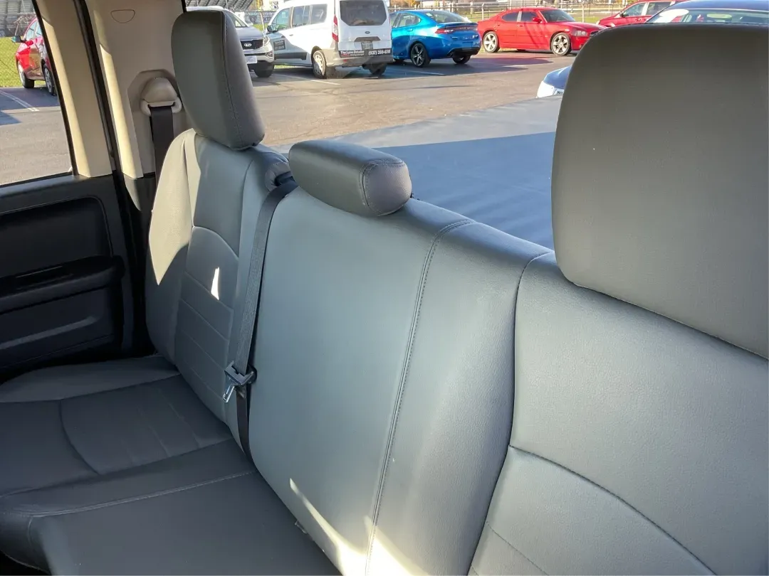 2016 Ram 1500 Tradesman (1C6RR7FT3GS) with an Other engine, located at 4508 South Dixie Dr, Moraine, OH, 45439, (937) 908-9800, 39.689976, -84.218452 - Looking for a reliable vehicle that seamlessly fits into your active lifestyle? Look no further than this robust 2016 Ram 1500 Tradesman, available now at Advantage Car and Credit in Moraine, OH. This quad cab truck is not just a vehicle; it's a gateway to adventure, perfect for weekend getaways, tr - Photo#10