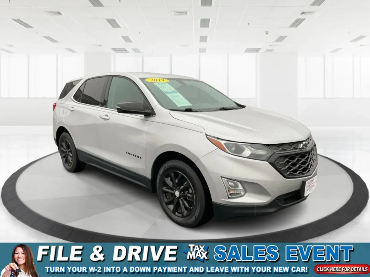 2019 Chevrolet Equinox LT (3GNAXKEV6KS) with an 1.5L I-4 gasoline direct injection engine, located at 8750 N County Rd 25A, Piqua, OH, 45356, (937) 908-9800, 40.164391, -84.232513 - **Unleash the Adventure with This 2019 Chevrolet Equinox LT: Your Perfect SUV Awaits!**<br /> <br /> If you're searching for a versatile SUV that can effortlessly transition from busy weekdays to weekend getaways, look no further than this stunning 2019 Chevrolet Equinox LT, available now at Advanta - Photo#0