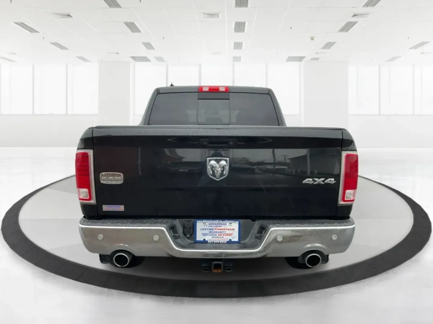 2016 Ram 1500 Longhorn (1C6RR7PT9GS) with an Other engine, located at 8750 N County Rd 25A, Piqua, OH, 45356, (937) 908-9800, 40.164391, -84.232513 - **Discover Your Next Adventure with This 2016 Ram 1500 Longhorn at Advantage Car and Credit - Piqua, OH**<br /> <br /> Are you ready to elevate your driving experience and embrace the freedom of the open road? Whether you're hauling gear for a weekend getaway or navigating daily commutes, the 2016 R - Photo#3