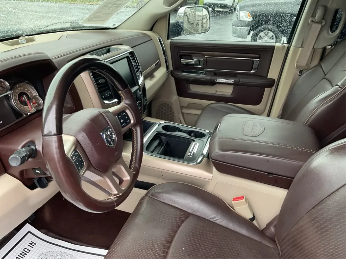 2016 Ram 1500 Longhorn (1C6RR7PT9GS) with an Other engine, located at 8750 N County Rd 25A, Piqua, OH, 45356, (937) 908-9800, 40.164391, -84.232513 - **Discover Your Next Adventure with This 2016 Ram 1500 Longhorn at Advantage Car and Credit - Piqua, OH**<br /> <br /> Are you ready to elevate your driving experience and embrace the freedom of the open road? Whether you're hauling gear for a weekend getaway or navigating daily commutes, the 2016 R - Photo#9