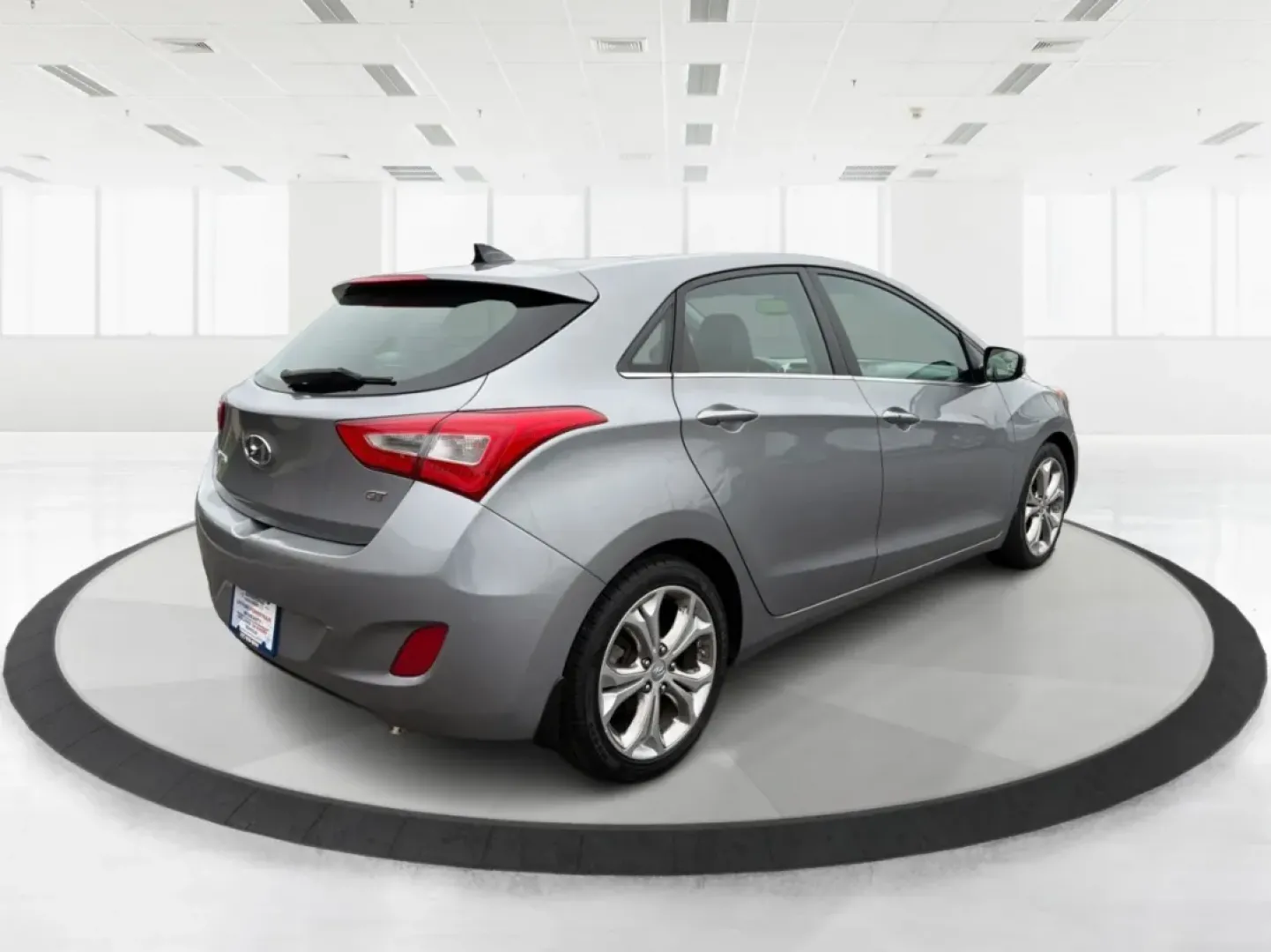 2016 Hyundai Elantra GT HB (KMHD35LH0GU) with an Other engine, located at 401 Woodman Dr, Riverside, OH, 45431, (937) 908-9800, 39.760899, -84.123421 - **Discover Your Next Adventure with the 2016 Hyundai Elantra GT at Advantage Car and Credit Riverside!** <br /> <br /> Are you ready to elevate your daily commute or family road trips with a stylish and reliable vehicle? The 2016 Hyundai Elantra GT is the perfect blend of comfort, efficiency, and p - Photo#2