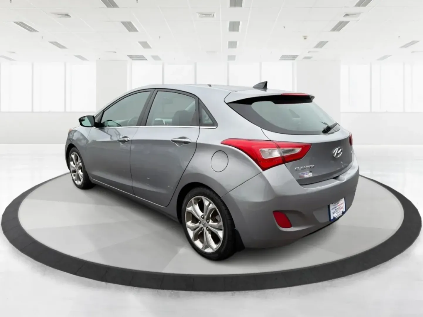 2016 Hyundai Elantra GT HB (KMHD35LH0GU) with an Other engine, located at 401 Woodman Dr, Riverside, OH, 45431, (937) 908-9800, 39.760899, -84.123421 - **Discover Your Next Adventure with the 2016 Hyundai Elantra GT at Advantage Car and Credit Riverside!** <br /> <br /> Are you ready to elevate your daily commute or family road trips with a stylish and reliable vehicle? The 2016 Hyundai Elantra GT is the perfect blend of comfort, efficiency, and p - Photo#4