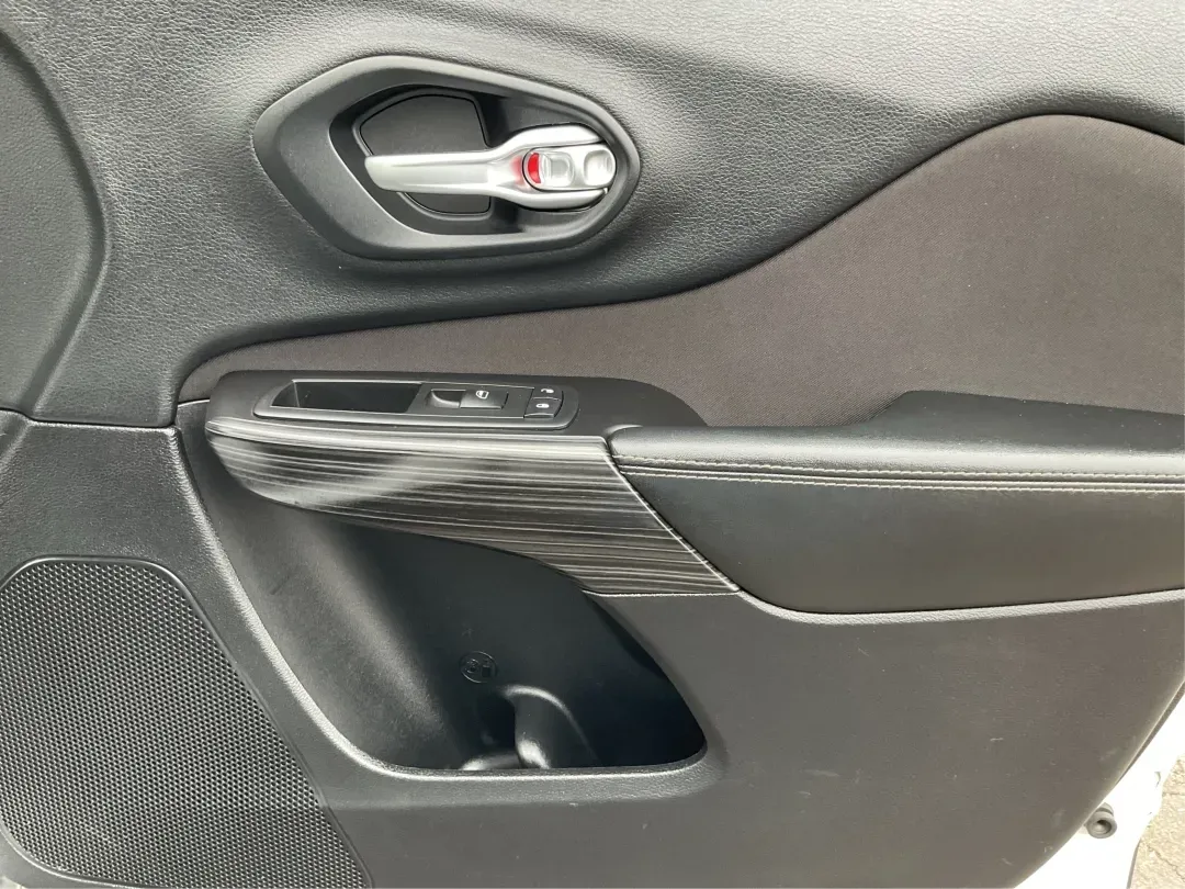 2015 Jeep Cherokee Sport (1C4PJLAB0FW) with an Other engine, located at 1184 Kauffman Ave, Fairborn, OH, 45324, (937) 908-9800, 39.807072, -84.030914 - ### Adventure Awaits with this 2015 Jeep Cherokee Sport!<br /> <br /> Are you ready for your next family road trip, weekend adventure, or daily commute? This 2015 Jeep Cherokee Sport is the perfect companion, combining style, comfort, and versatility for all your lifestyle needs. With its rugged cap - Photo#19