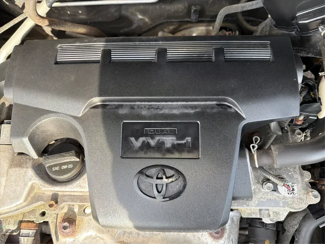 2013 Toyota RAV4 LE (2T3BFREV1DW) with an 2.5L I-4 DOHC engine, located at 401 Woodman Dr, Riverside, OH, 45431, (937) 908-9800, 39.760899, -84.123421 - Are you ready to elevate your daily commute or embark on your next weekend adventure? Look no further than this impressive 2013 Toyota RAV4 LE, available now at Advantage Car and Credit - Riverside. This versatile SUV is perfect for budget-conscious buyers seeking a reliable vehicle that accommodate - Photo#11