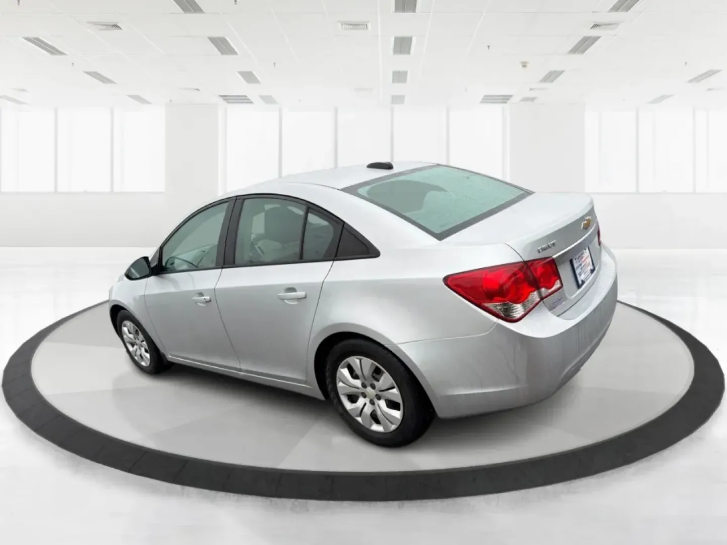 2015 Chevrolet Cruze LS Auto (1G1PA5SG5F7) with an ECOTEC 1.8L I-4 DOHC engine, located at 1230 East Main St, Xenia, OH, 45385, (937) 908-9800, 39.688026, -83.910172 - **Discover Your Ideal Commute Companion: 2015 Chevrolet Cruze LS Auto**<br /> <br /> Are you in the market for a reliable vehicle that won't break the bank? Look no further! The 2015 Chevrolet Cruze LS Auto is the perfect solution for budget-conscious buyers and growing families alike. With its blen - Photo#4