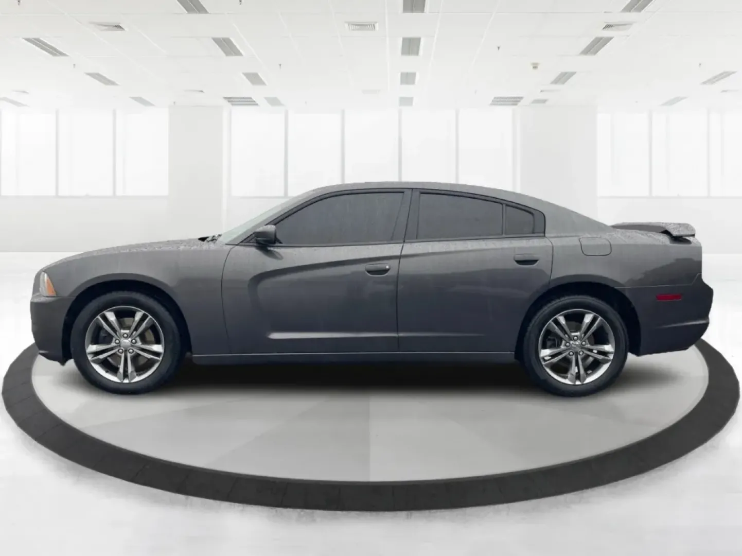 2014 Dodge Charger SXT (2C3CDXJG6EH) with an 3.6L V-6 DOHC engine, located at 8750 N County Rd 25A, Piqua, OH, 45356, (937) 908-9800, 40.164391, -84.232513 - **Unleash Your Inner Adventurer with this 2014 Dodge Charger SXT!**<br /> <br /> Are you ready to transform your daily commute into an exhilarating experience? Look no further than this 2014 Dodge Charger SXT, available now at Advantage Car and Credit Piqua! Perfect for those who crave a blend of s - Photo#5