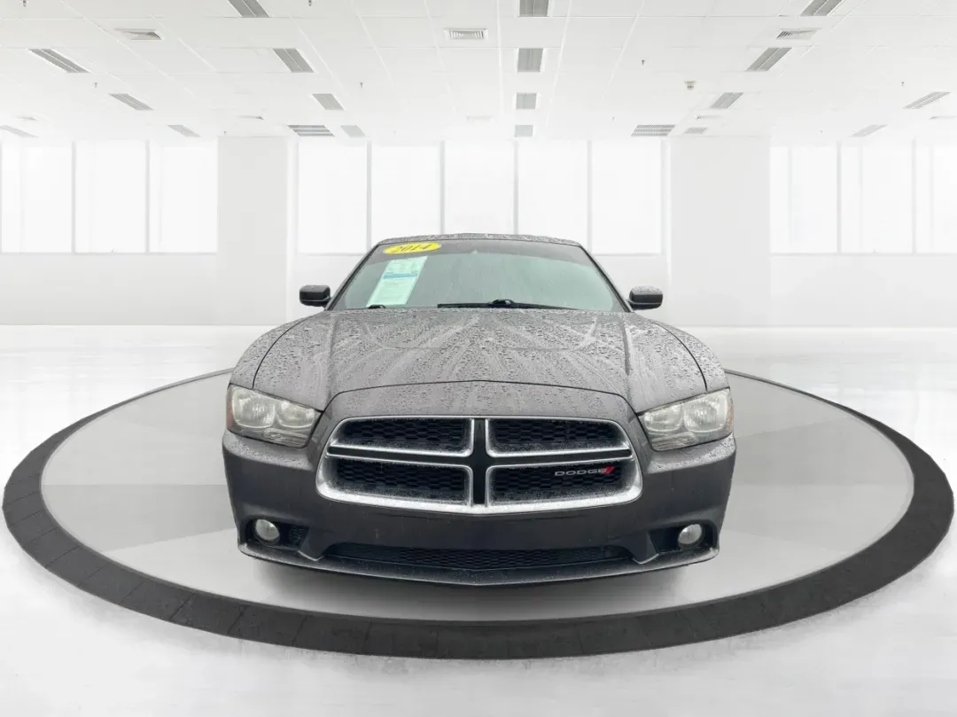 2014 Dodge Charger SXT (2C3CDXJG6EH) with an 3.6L V-6 DOHC engine, located at 1099 N County Rd 25A , Troy, OH, 45373, (937) 908-9800, 40.057079, -84.212883 - **Unleash Your Inner Adventurer with this 2014 Dodge Charger SXT!**<br /> <br /> Are you ready to transform your daily commute into an exhilarating experience? Look no further than this 2014 Dodge Charger SXT, available now at Advantage Car and Credit Piqua! Perfect for those who crave a blend of s - Photo#7