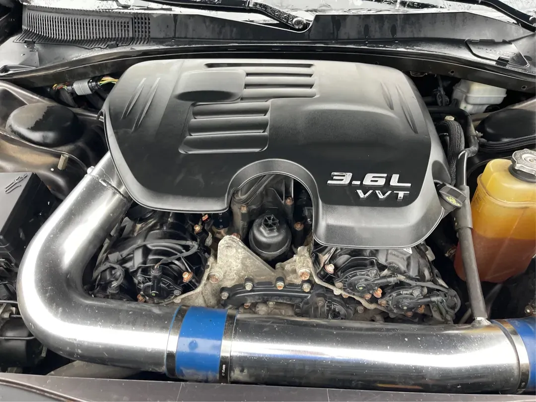 2014 Dodge Charger SXT (2C3CDXJG6EH) with an 3.6L V-6 DOHC engine, located at 1099 N County Rd 25A , Troy, OH, 45373, (937) 908-9800, 40.057079, -84.212883 - **Unleash Your Inner Adventurer with this 2014 Dodge Charger SXT!**<br /> <br /> Are you ready to transform your daily commute into an exhilarating experience? Look no further than this 2014 Dodge Charger SXT, available now at Advantage Car and Credit Piqua! Perfect for those who crave a blend of s - Photo#11