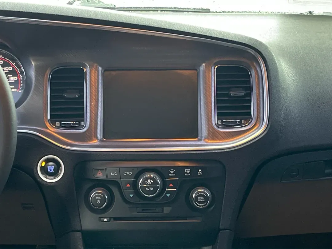 2014 Dodge Charger SXT (2C3CDXJG6EH) with an 3.6L V-6 DOHC engine, located at 1099 N County Rd 25A , Troy, OH, 45373, (937) 908-9800, 40.057079, -84.212883 - **Unleash Your Inner Adventurer with this 2014 Dodge Charger SXT!**<br /> <br /> Are you ready to transform your daily commute into an exhilarating experience? Look no further than this 2014 Dodge Charger SXT, available now at Advantage Car and Credit Piqua! Perfect for those who crave a blend of s - Photo#13