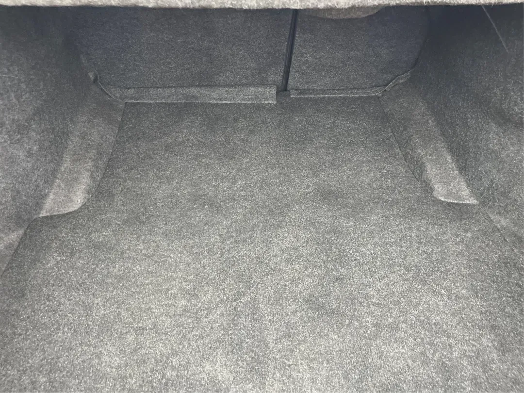 2014 Dodge Charger SXT (2C3CDXJG6EH) with an 3.6L V-6 DOHC engine, located at 4508 South Dixie Dr, Moraine, OH, 45439, (937) 908-9800, 39.689976, -84.218452 - **Unleash Your Inner Adventurer with this 2014 Dodge Charger SXT!**<br /> <br /> Are you ready to transform your daily commute into an exhilarating experience? Look no further than this 2014 Dodge Charger SXT, available now at Advantage Car and Credit Piqua! Perfect for those who crave a blend of s - Photo#12