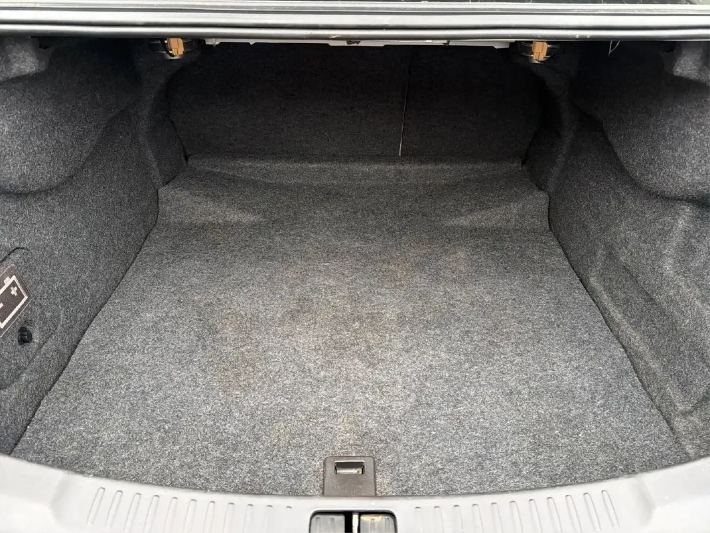 2014 Chevrolet Malibu 2LT (1G11E5SL4EF) with an ECOTEC 2.5L I-4 gasoline direct injection engine, located at 4508 South Dixie Dr, Moraine, OH, 45439, (937) 908-9800, 39.689976, -84.218452 - 2014 Chevrolet Malibu 2LT - Photo#12