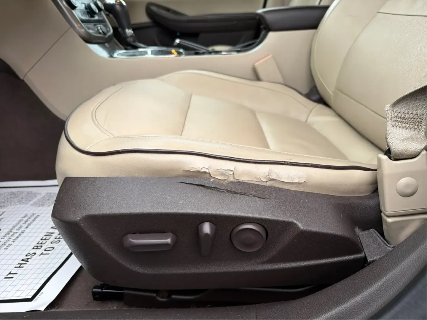 2014 Chevrolet Malibu 2LT (1G11E5SL4EF) with an ECOTEC 2.5L I-4 gasoline direct injection engine, located at 4508 South Dixie Dr, Moraine, OH, 45439, (937) 908-9800, 39.689976, -84.218452 - 2014 Chevrolet Malibu 2LT - Photo#18