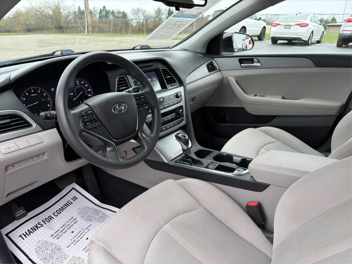 2017 Hyundai Sonata SE (5NPE24AF6HH) with an 2.4L I-4 gasoline direct injection engine, located at 8750 N County Rd 25A, Piqua, OH, 45356, (937) 908-9800, 40.164391, -84.232513 - Experience the open road like never before with the 2017 Hyundai Sonata SE, a perfect sedan for those who value style, comfort, and reliability. Whether you're commuting to work in Piqua, planning weekend getaways, or driving your family to soccer practice, this versatile vehicle is designed to meet - Photo#9