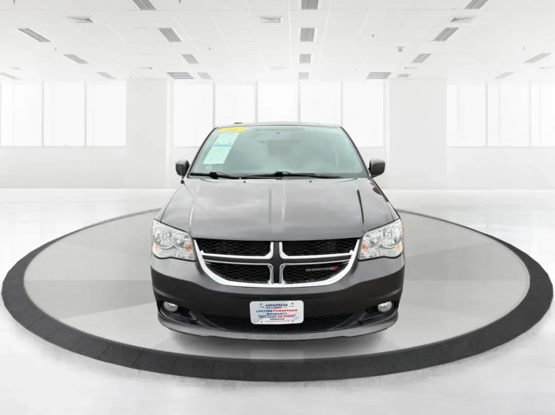 2017 Dodge Grand Caravan SXT (2C4RDGCG4HR) with an Pentastar 3.6L V-6 DOHC engine, located at 8750 N County Rd 25A, Piqua, OH, 45356, (937) 908-9800, 40.164391, -84.232513 - **Drive Your Family Adventures with the 2017 Dodge Grand Caravan from Advantage Car and Credit - Piqua!**<br /> <br /> Are you ready to elevate your family outings, school runs, or weekend getaways? The 2017 Dodge Grand Caravan SXT is the perfect companion for your lifestyle. With ample space for pa - Photo#7