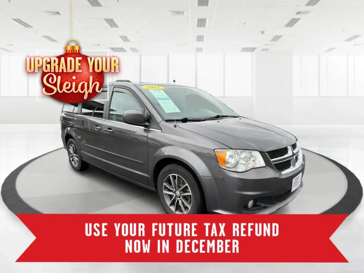 2017 Dodge Grand Caravan SXT (2C4RDGCG4HR) with an Pentastar 3.6L V-6 DOHC engine, located at 8750 N County Rd 25A, Piqua, OH, 45356, (937) 908-9800, 40.164391, -84.232513 - **Drive Your Family Adventures with the 2017 Dodge Grand Caravan from Advantage Car and Credit - Piqua!**<br /> <br /> Are you ready to elevate your family outings, school runs, or weekend getaways? The 2017 Dodge Grand Caravan SXT is the perfect companion for your lifestyle. With ample space for pa - Photo#0