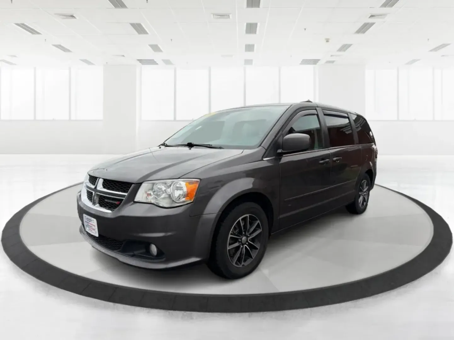 2017 Dodge Grand Caravan SXT (2C4RDGCG4HR) with an Pentastar 3.6L V-6 DOHC engine, located at 1951 S Dayton Lakeview Rd., New Carlisle, OH, 45344, (937) 908-9800, 39.890999, -84.050255 - **Drive Your Family Adventures with the 2017 Dodge Grand Caravan from Advantage Car and Credit - Piqua!**<br /> <br /> Are you ready to elevate your family outings, school runs, or weekend getaways? The 2017 Dodge Grand Caravan SXT is the perfect companion for your lifestyle. With ample space for pa - Photo#8