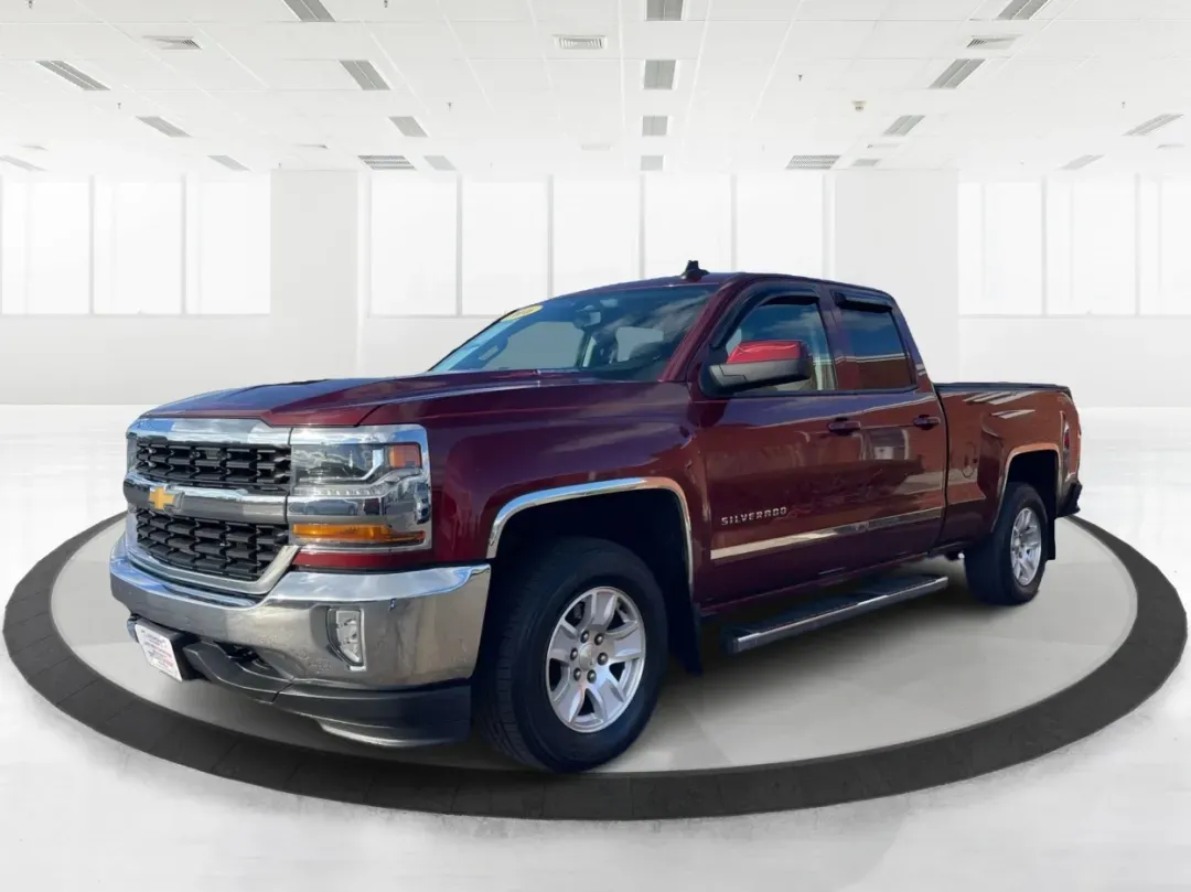 2016 Chevrolet Silverado 1500 1LT (1GCVKREC4GZ) with an EcoTec3 4.3L V-6 gasoline direct injection engine, located at 1951 S Dayton Lakeview Rd., New Carlisle, OH, 45344, (937) 908-9800, 39.890999, -84.050255 - Are you ready to elevate your adventures and tackle any terrain? The 2016 Chevrolet Silverado 1500 is the perfect companion for those who crave both utility and comfort. Whether you're a growing family needing to haul kids and gear, or an outdoor enthusiast looking to conquer weekend getaways, this - Photo#8