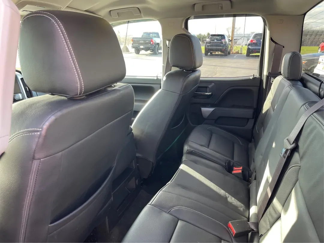 2016 Chevrolet Silverado 1500 1LT (1GCVKREC4GZ) with an EcoTec3 4.3L V-6 gasoline direct injection engine, 6A transmission, located at 1099 N County Rd 25A , Troy, OH, 45373, (937) 908-9800, 40.057079, -84.212883 - Are you ready to elevate your adventures and tackle any terrain? The 2016 Chevrolet Silverado 1500 is the perfect companion for those who crave both utility and comfort. Whether you're a growing family needing to haul kids and gear, or an outdoor enthusiast looking to conquer weekend getaways, this - Photo#10