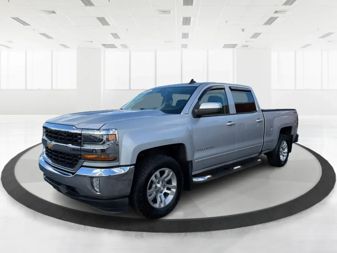 2016 Chevrolet Silverado 1500 1LT (1GCUKREC8GF) with an EcoTec3 5.3L V-8 gasoline direct injection engine, located at 880 E. National Road, Vandalia, OH, 45377, (937) 908-9800, 39.891918, -84.183594 - **Discover the Ultimate Adventure with the 2016 Chevrolet Silverado 1500 at Advantage Car and Credit - Vandalia!**<br /> <br /> Are you ready to elevate your driving experience and tackle the open road with confidence? Look no further than our stunning 2016 Chevrolet Silverado 1500, available now at - Photo#8