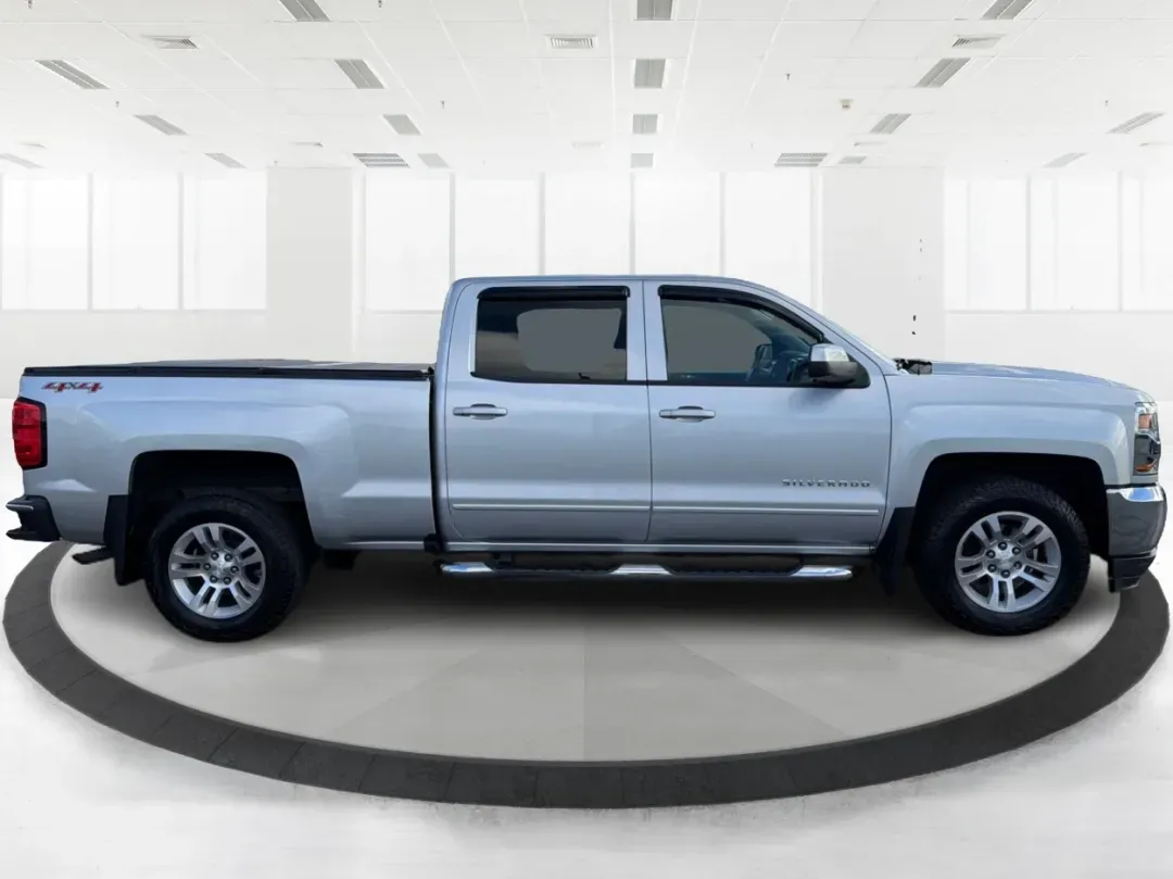 2016 Chevrolet Silverado 1500 1LT (1GCUKREC8GF) with an EcoTec3 5.3L V-8 gasoline direct injection engine, located at 1099 N County Rd 25A , Troy, OH, 45373, (937) 908-9800, 40.057079, -84.212883 - **Discover the Ultimate Adventure with the 2016 Chevrolet Silverado 1500 at Advantage Car and Credit - Vandalia!**<br /> <br /> Are you ready to elevate your driving experience and tackle the open road with confidence? Look no further than our stunning 2016 Chevrolet Silverado 1500, available now at - Photo#1