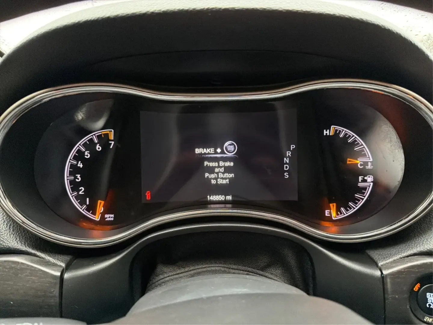 2014 Jeep Grand Cherokee Limited (1C4RJFBG9EC) with an Other engine, located at 880 E. National Road, Vandalia, OH, 45377, (937) 908-9800, 39.891918, -84.183594 - **Adventure Awaits: Drive Home a 2014 Jeep Grand Cherokee Limited Today!**<br /> <br /> Are you ready to elevate your driving experience? Picture yourself and your loved ones embarking on weekend getaways or daily commutes in the rugged yet refined 2014 Jeep Grand Cherokee Limited. This SUV isn't ju - Photo#15