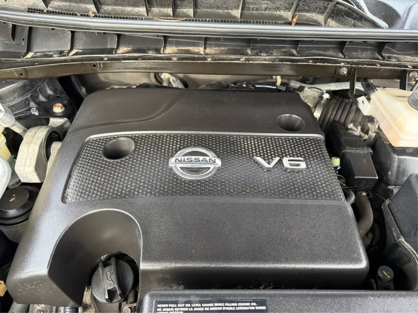 2016 Nissan Murano S (5N1AZ2MH1GN) with an 3.5L V-6 DOHC engine, located at 880 E. National Road, Vandalia, OH, 45377, (937) 908-9800, 39.891918, -84.183594 - 2016 Nissan Murano S - Photo#11