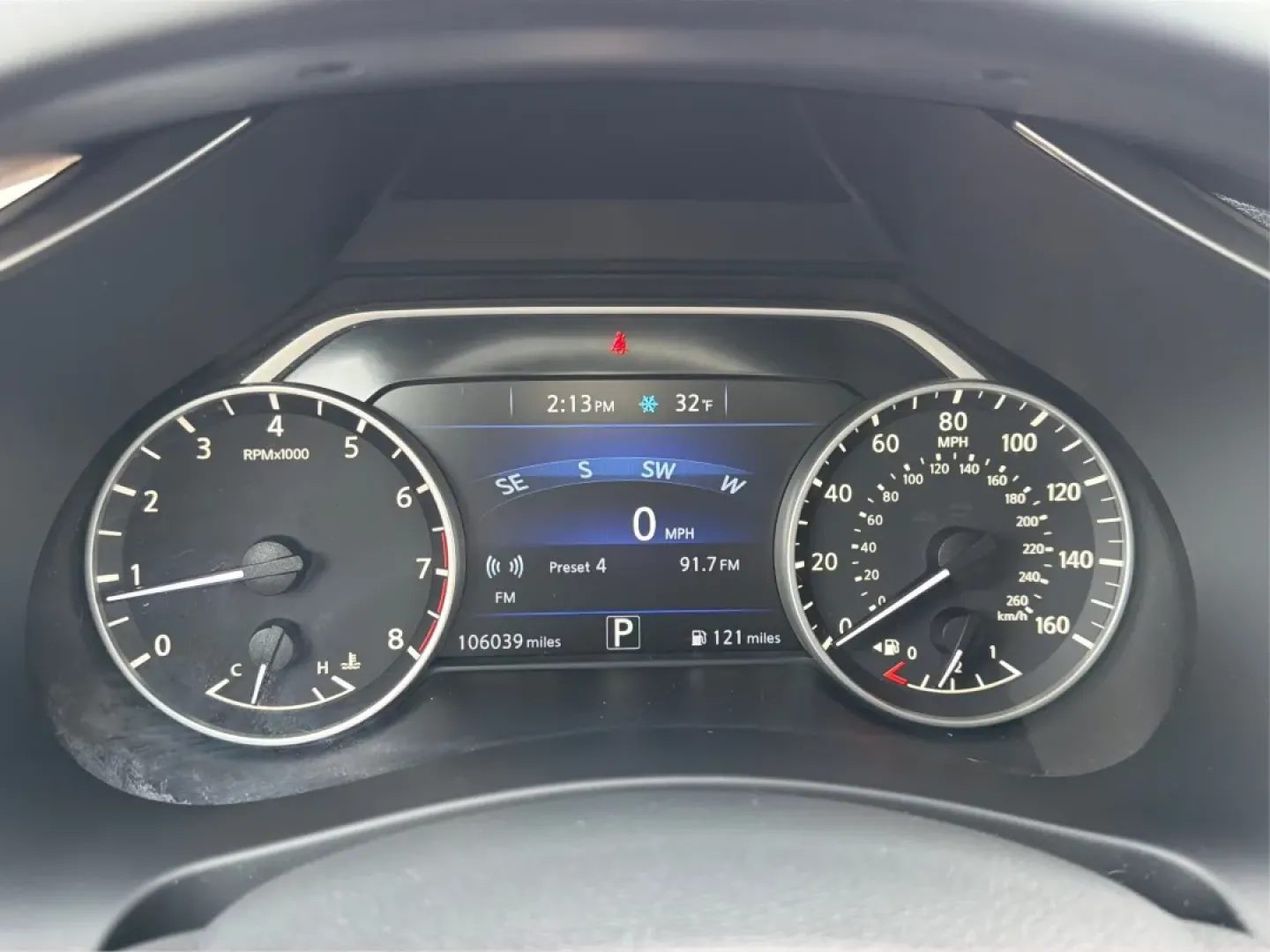 2016 Nissan Murano S (5N1AZ2MH1GN) with an 3.5L V-6 DOHC engine, located at 880 E. National Road, Vandalia, OH, 45377, (937) 908-9800, 39.891918, -84.183594 - 2016 Nissan Murano S - Photo#15