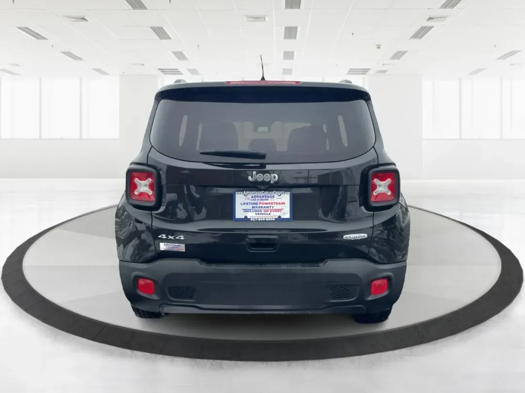 2018 Jeep Renegade Latitude 4x4 (ZACCJBBB5JP) with an Other engine, located at 1951 S Dayton Lakeview Rd., New Carlisle, OH, 45344, (937) 908-9800, 39.890999, -84.050255 - **Explore New Adventures with the 2018 Jeep Renegade Latitude 4x4!**<br /> <br /> Are you ready to elevate your adventures with a vehicle that perfectly balances style, comfort, and capability? Look no further than this striking 2018 Jeep Renegade Latitude 4x4, available now at Advantage Car and Cre - Photo#3