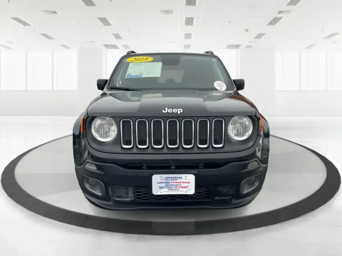 2018 Jeep Renegade Latitude 4x4 (ZACCJBBB5JP) with an 2.4L L4 DOHC 16V engine, 6M transmission, located at 8750 N County Rd 25A, Piqua, OH, 45356, (937) 908-9800, 40.164391, -84.232513 - **Explore New Adventures with the 2018 Jeep Renegade Latitude 4x4!**<br /> <br /> Are you ready to elevate your adventures with a vehicle that perfectly balances style, comfort, and capability? Look no further than this striking 2018 Jeep Renegade Latitude 4x4, available now at Advantage Car and Cre - Photo#7