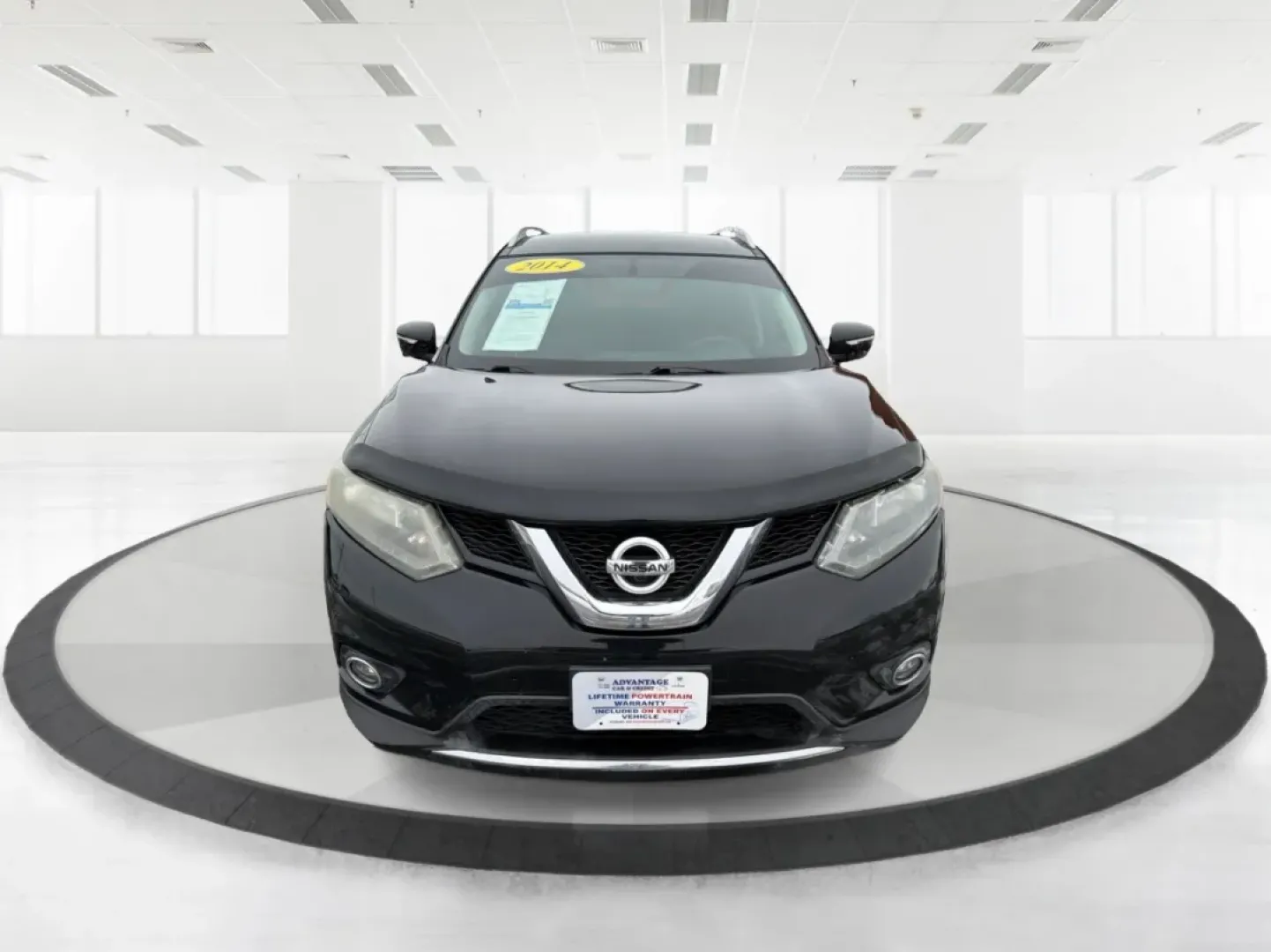 2014 Nissan Rogue SL (5N1AT2MV2EC) with an 2.5L I-4 DOHC engine, located at 1099 N County Rd 25A , Troy, OH, 45373, (937) 908-9800, 40.057079, -84.212883 - **Your Adventure Awaits with the 2014 Nissan Rogue SL at Advantage Car and Credit - Troy!**<br /> <br /> Are you ready to explore the great outdoors or tackle your daily commute with confidence? The 2014 Nissan Rogue SL is the perfect SUV for those who crave versatility and comfort in their driving - Photo#7