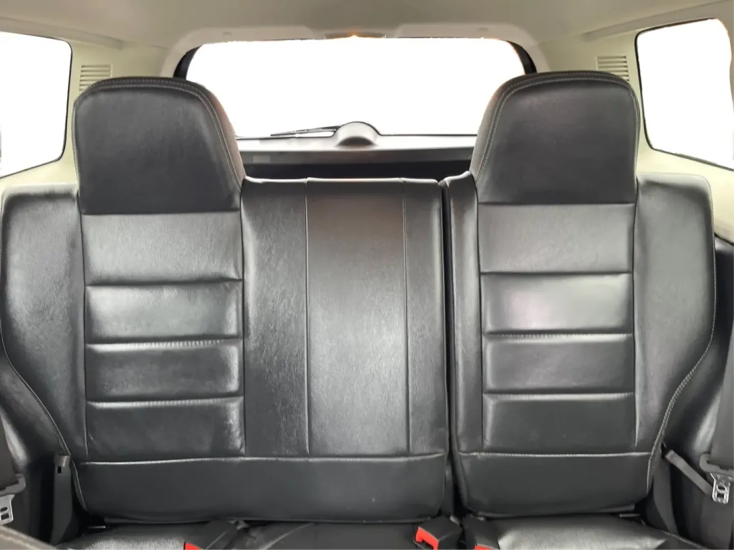 2015 Jeep Patriot High Altitude Edition (1C4NJRFB5FD) with an 2.4L I-4 DOHC engine, located at 1951 S Dayton Lakeview Rd., New Carlisle, OH, 45344, (937) 908-9800, 39.890999, -84.050255 - **Experience Adventure and Convenience with the 2015 Jeep Patriot at Advantage Car and Credit - New Carlisle, OH!**<br /> <br /> Are you ready to elevate your driving lifestyle? Whether you're a weekend adventurer seeking thrilling off-road experiences, a busy commuter needing reliable transportatio - Photo#13