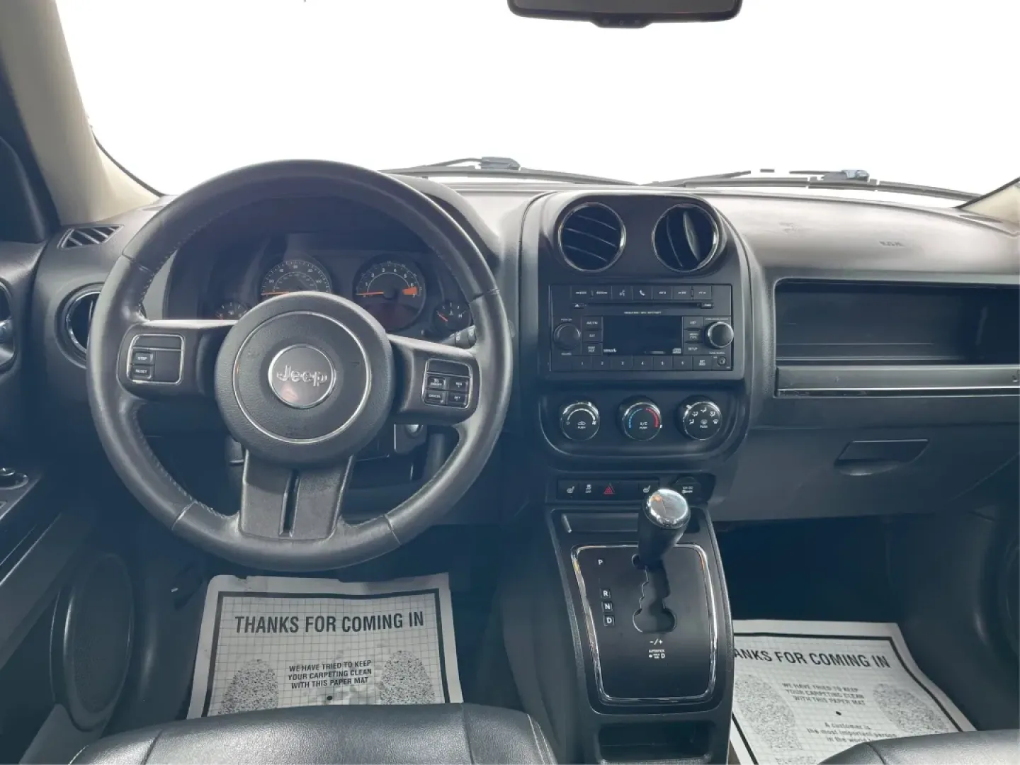 2015 Jeep Patriot High Altitude Edition (1C4NJRFB5FD) with an 2.4L I-4 DOHC engine, located at 1951 S Dayton Lakeview Rd., New Carlisle, OH, 45344, (937) 908-9800, 39.890999, -84.050255 - **Experience Adventure and Convenience with the 2015 Jeep Patriot at Advantage Car and Credit - New Carlisle, OH!**<br /> <br /> Are you ready to elevate your driving lifestyle? Whether you're a weekend adventurer seeking thrilling off-road experiences, a busy commuter needing reliable transportatio - Photo#19