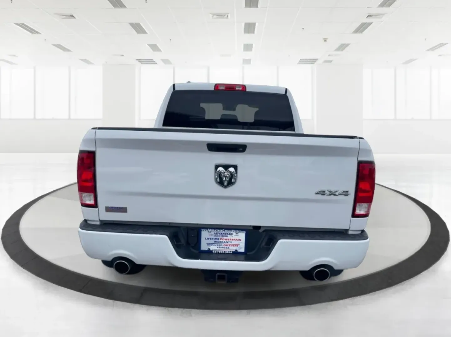 2017 Ram 1500 Express Quad Cab 4x4 6'4 Box (1C6RR7FT5HS) with an Other engine, located at 1951 S Dayton Lakeview Rd., New Carlisle, OH, 45344, (937) 908-9800, 39.890999, -84.050255 - **Unleash Your Adventurous Spirit with the 2017 Ram 1500 Express Quad Cab at Advantage Car and Credit!**<br /> <br /> Are you ready to elevate your outdoor adventures or tackle those long commutes with confidence? Look no further! The 2017 Ram 1500 Express Quad Cab 4x4 is not just a truck; it's a li - Photo#3