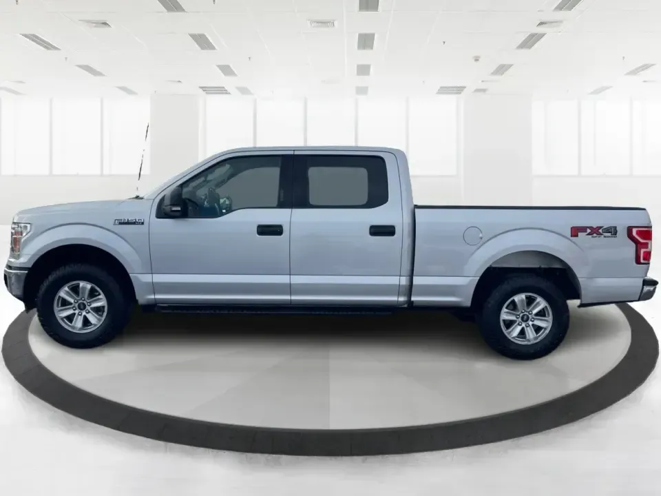 2019 Ford F-150 XLT (1FTFW1E42KK) with an 3.5L V6 DOHC 24V engine, 6A transmission, located at 401 Woodman Dr, Riverside, OH, 45431, (937) 908-9800, 39.760899, -84.123421 - **Experience Adventure and Reliability with the 2019 Ford F-150 XLT at Advantage Car and Credit - New Carlisle!**<br /> <br /> Are you in search of a vehicle that can keep up with your active lifestyle? Whether you're hauling the family for a weekend getaway, navigating daily commutes, or tackling o - Photo#5