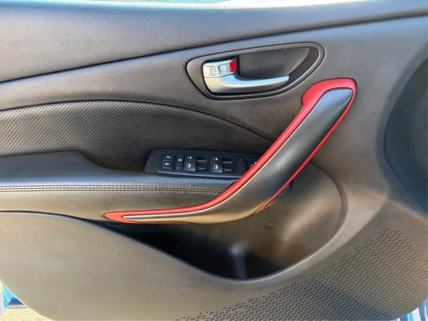 2016 Dodge Dart GT (1C3CDFEB7GD) with an Tigershark MultiAir 2.4L I-4 variable valve contro engine, 6-speed automatic transmission, located at 1951 S Dayton Lakeview Rd., New Carlisle, OH, 45344, (937) 908-9800, 39.890999, -84.050255 - **Elevate Your Daily Drive with the 2016 Dodge Dart GT from Advantage Car and Credit - Riverside!**<br /> <br /> Are you in search of a dependable vehicle that combines style, performance, and affordability? The 2016 Dodge Dart GT is your answer. Perfect for daily commutes, weekend adventures, or fa - Photo#19