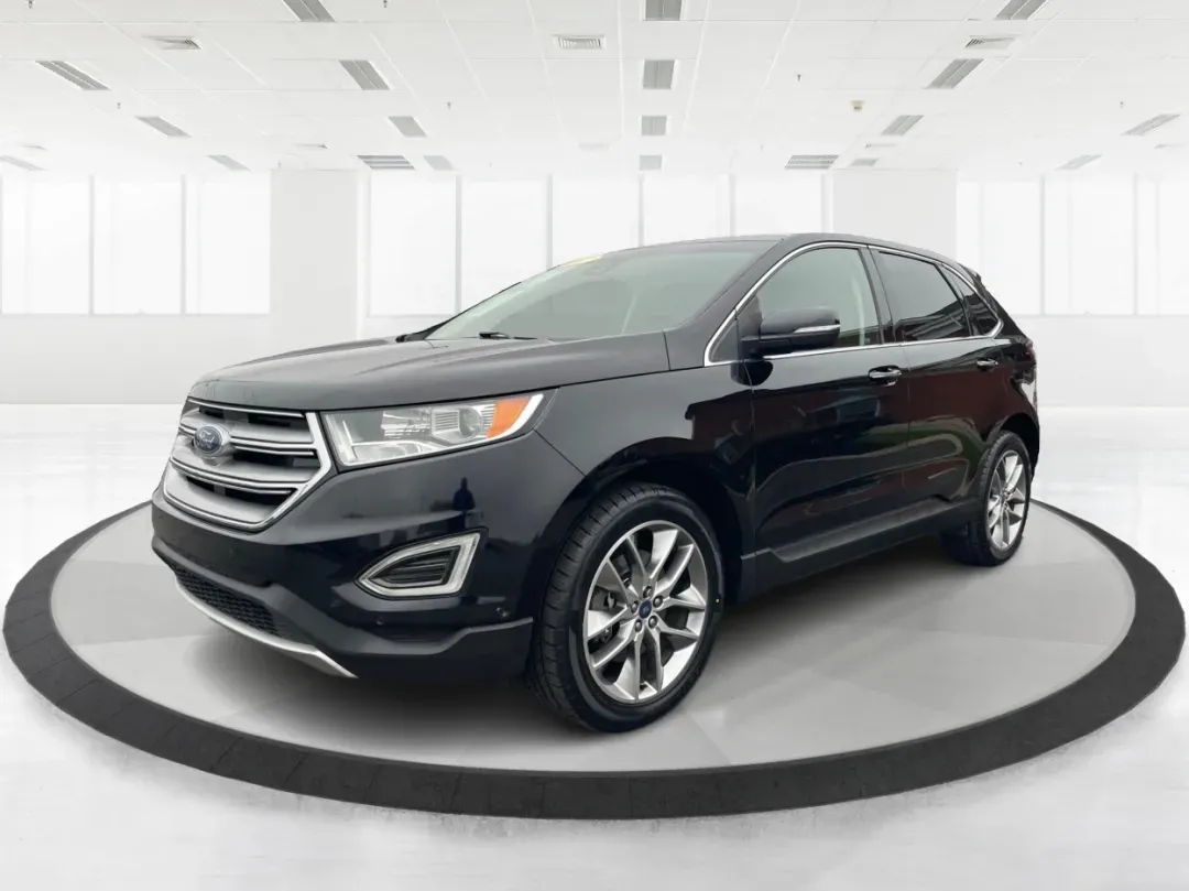 2017 Ford Edge Titanium (2FMPK4K86HB) with an Other engine, located at 1230 East Main St, Xenia, OH, 45385, (937) 908-9800, 39.688026, -83.910172 - Unleash your adventurous spirit with the 2017 Ford Edge Titanium SUV, now available at Advantage Car and Credit in New Carlisle, OH! This versatile vehicle is perfect for families on the go, commuters looking for comfort, or anyone who enjoys weekend adventures. With a spacious interior and robust c - Photo#8