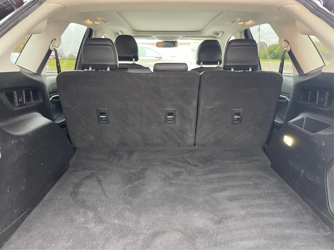 2017 Ford Edge Titanium (2FMPK4K86HB) with an Other engine, located at 1230 East Main St, Xenia, OH, 45385, (937) 908-9800, 39.688026, -83.910172 - Unleash your adventurous spirit with the 2017 Ford Edge Titanium SUV, now available at Advantage Car and Credit in New Carlisle, OH! This versatile vehicle is perfect for families on the go, commuters looking for comfort, or anyone who enjoys weekend adventures. With a spacious interior and robust c - Photo#12