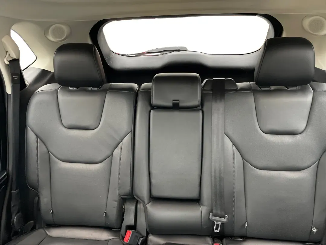 2017 Ford Edge Titanium (2FMPK4K86HB) with an Other engine, located at 1230 East Main St, Xenia, OH, 45385, (937) 908-9800, 39.688026, -83.910172 - Unleash your adventurous spirit with the 2017 Ford Edge Titanium SUV, now available at Advantage Car and Credit in New Carlisle, OH! This versatile vehicle is perfect for families on the go, commuters looking for comfort, or anyone who enjoys weekend adventures. With a spacious interior and robust c - Photo#14