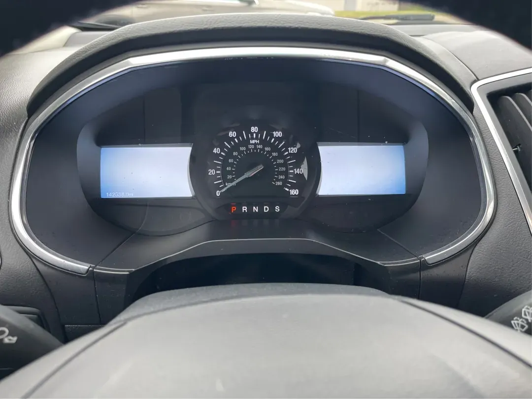 2017 Ford Edge Titanium (2FMPK4K86HB) with an Other engine, located at 1230 East Main St, Xenia, OH, 45385, (937) 908-9800, 39.688026, -83.910172 - Unleash your adventurous spirit with the 2017 Ford Edge Titanium SUV, now available at Advantage Car and Credit in New Carlisle, OH! This versatile vehicle is perfect for families on the go, commuters looking for comfort, or anyone who enjoys weekend adventures. With a spacious interior and robust c - Photo#15