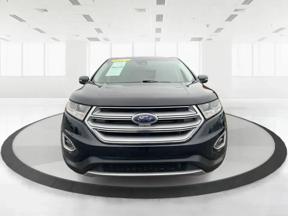 2017 Ford Edge Titanium (2FMPK4K86HB) with an 3.5L V6 DOHC 24V engine, 6A transmission, located at 4508 South Dixie Dr, Moraine, OH, 45439, (937) 908-9800, 39.689976, -84.218452 - Unleash your adventurous spirit with the 2017 Ford Edge Titanium SUV, now available at Advantage Car and Credit in New Carlisle, OH! This versatile vehicle is perfect for families on the go, commuters looking for comfort, or anyone who enjoys weekend adventures. With a spacious interior and robust c - Photo#7
