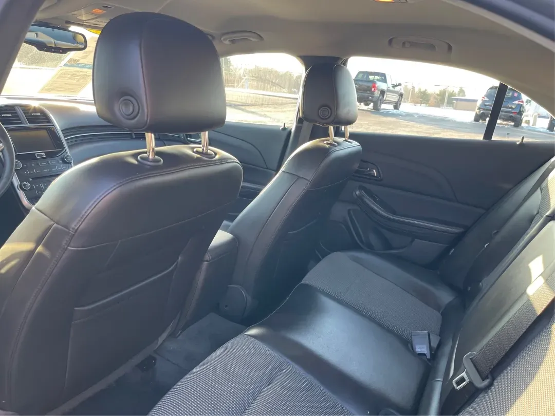 2014 Chevrolet Malibu 1LT (1G11C5SL7EF) with an ECOTEC 2.5L I-4 gasoline direct injection engine, located at 1230 East Main St, Xenia, OH, 45385, (937) 908-9800, 39.688026, -83.910172 - 2014 Chevrolet Malibu 1LT - Photo#10