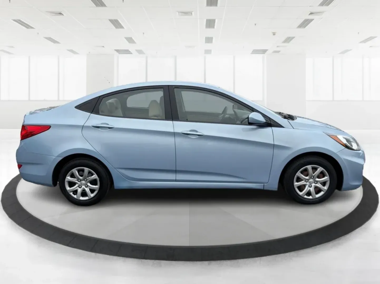 2014 Hyundai Accent GLS (KMHCT4AE6EU) with an 1.6L I-4 gasoline direct injection engine, located at 4508 South Dixie Dr, Moraine, OH, 45439, (937) 908-9800, 39.689976, -84.218452 - Discover the perfect blend of reliability and style with the 2014 Hyundai Accent GLS, an exceptional sedan ideally suited for budget-conscious buyers and those embarking on new journeys. Whether you're navigating the bustling streets of Moraine, OH, or taking a scenic drive through nearby Dayton, th - Photo#1