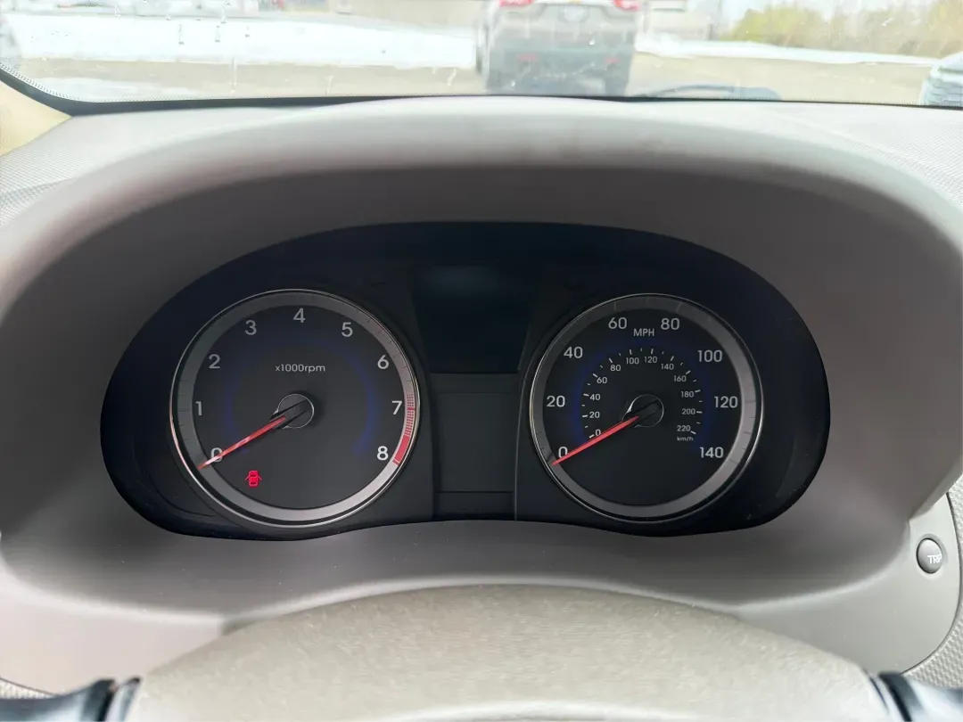 2014 Hyundai Accent GLS (KMHCT4AE6EU) with an 1.6L I-4 gasoline direct injection engine, located at 4508 South Dixie Dr, Moraine, OH, 45439, (937) 908-9800, 39.689976, -84.218452 - Discover the perfect blend of reliability and style with the 2014 Hyundai Accent GLS, an exceptional sedan ideally suited for budget-conscious buyers and those embarking on new journeys. Whether you're navigating the bustling streets of Moraine, OH, or taking a scenic drive through nearby Dayton, th - Photo#14