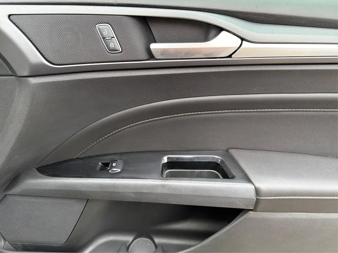 2016 Ford Fusion Titanium (3FA6P0D99GR) with an EcoBoost 2L I-4 gasoline direct injection engine, located at 8750 N County Rd 25A, Piqua, OH, 45356, (937) 908-9800, 40.164391, -84.232513 - 2016 Ford Fusion Titanium - Photo#20