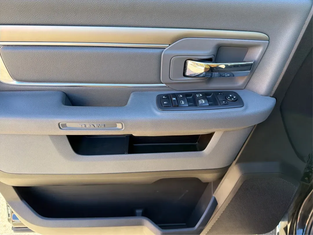 2019 Ram 1500 Warlock Quad Cab 4x4 6'4 Box (1C6RR7GT7KS) with an Other engine, located at 880 E. National Road, Vandalia, OH, 45377, (937) 908-9800, 39.891918, -84.183594 - 2019 Ram 1500 Warlock Quad Cab 4x4 6'4 Box - Photo#17